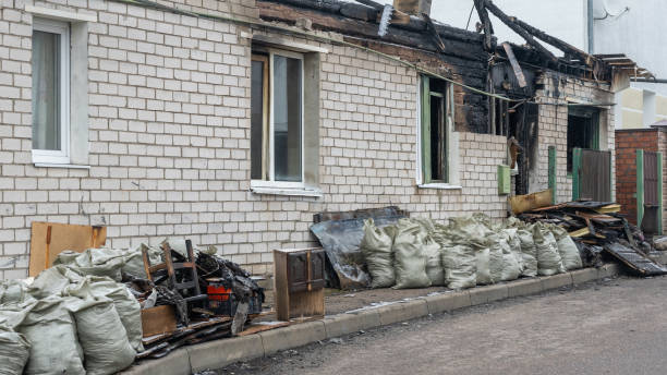 24/7 Emergency Fire Damage Removal experts in Brandon, FL